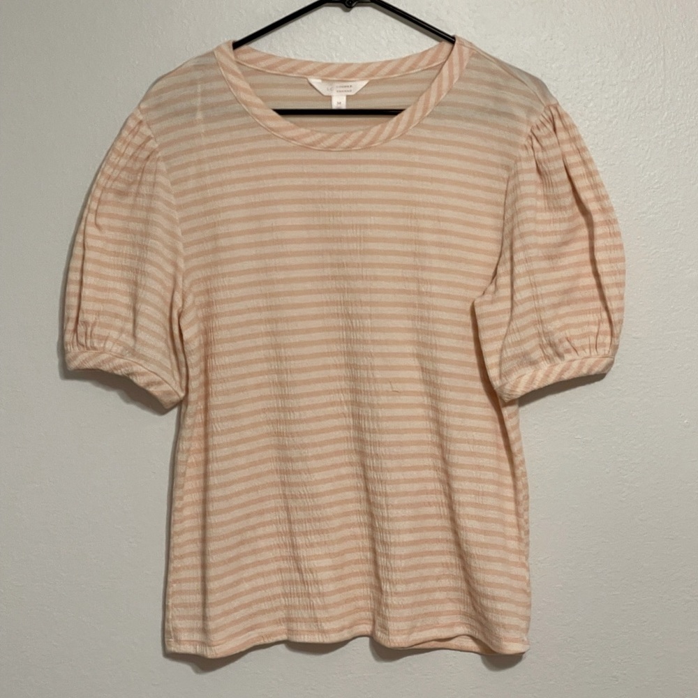 LC Lauren Conrad Shirt size medium